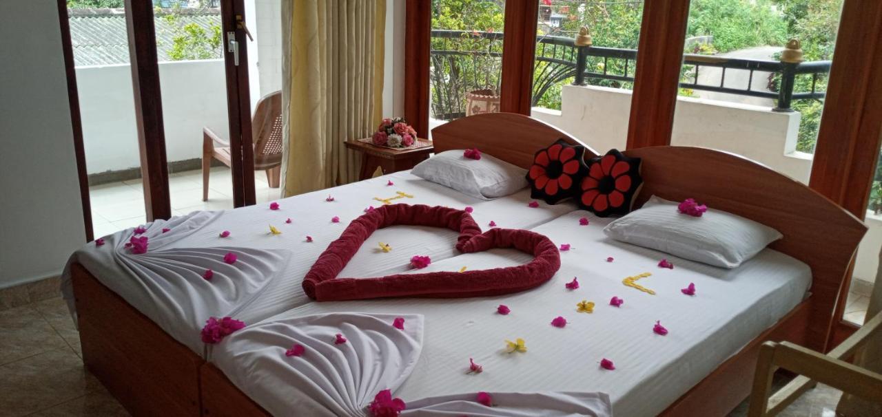Kandy Ivy Banks Holiday Resort Eksteriør billede